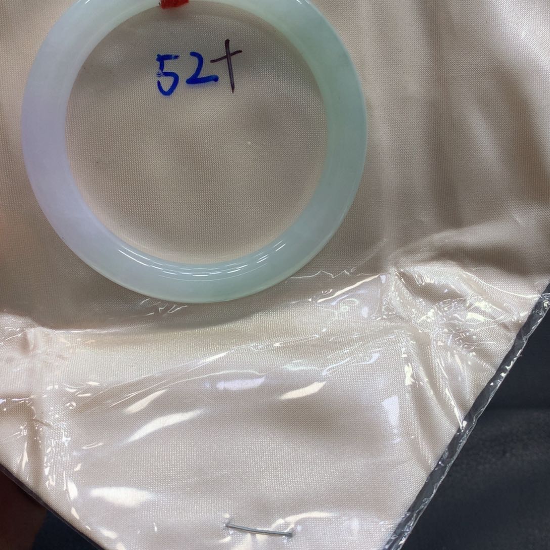 翡翠手镯（圆镯）未镶嵌