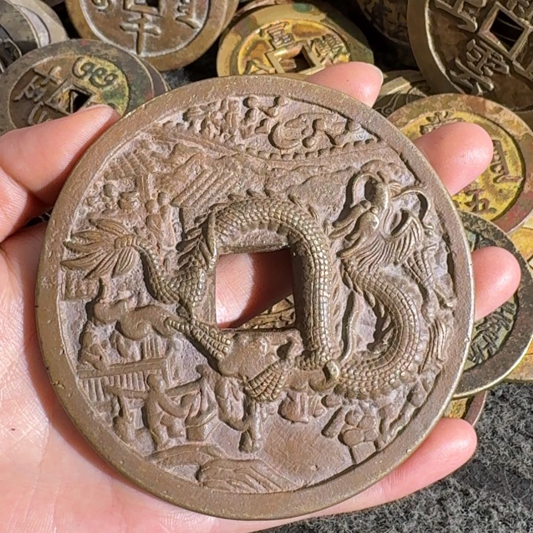 铜翻砂铸造现代工艺品