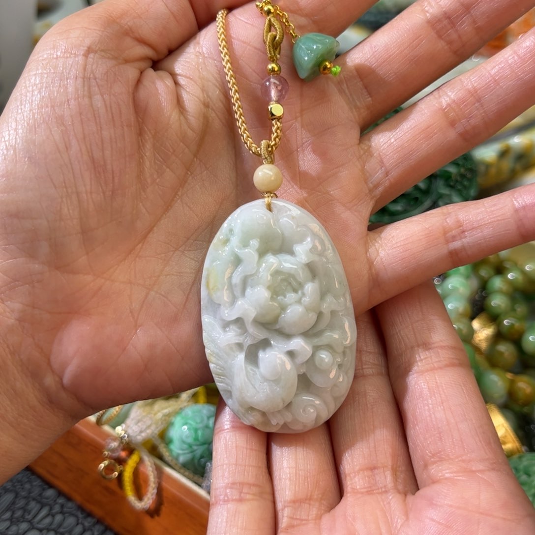 翡翠颈饰未镶嵌待编款