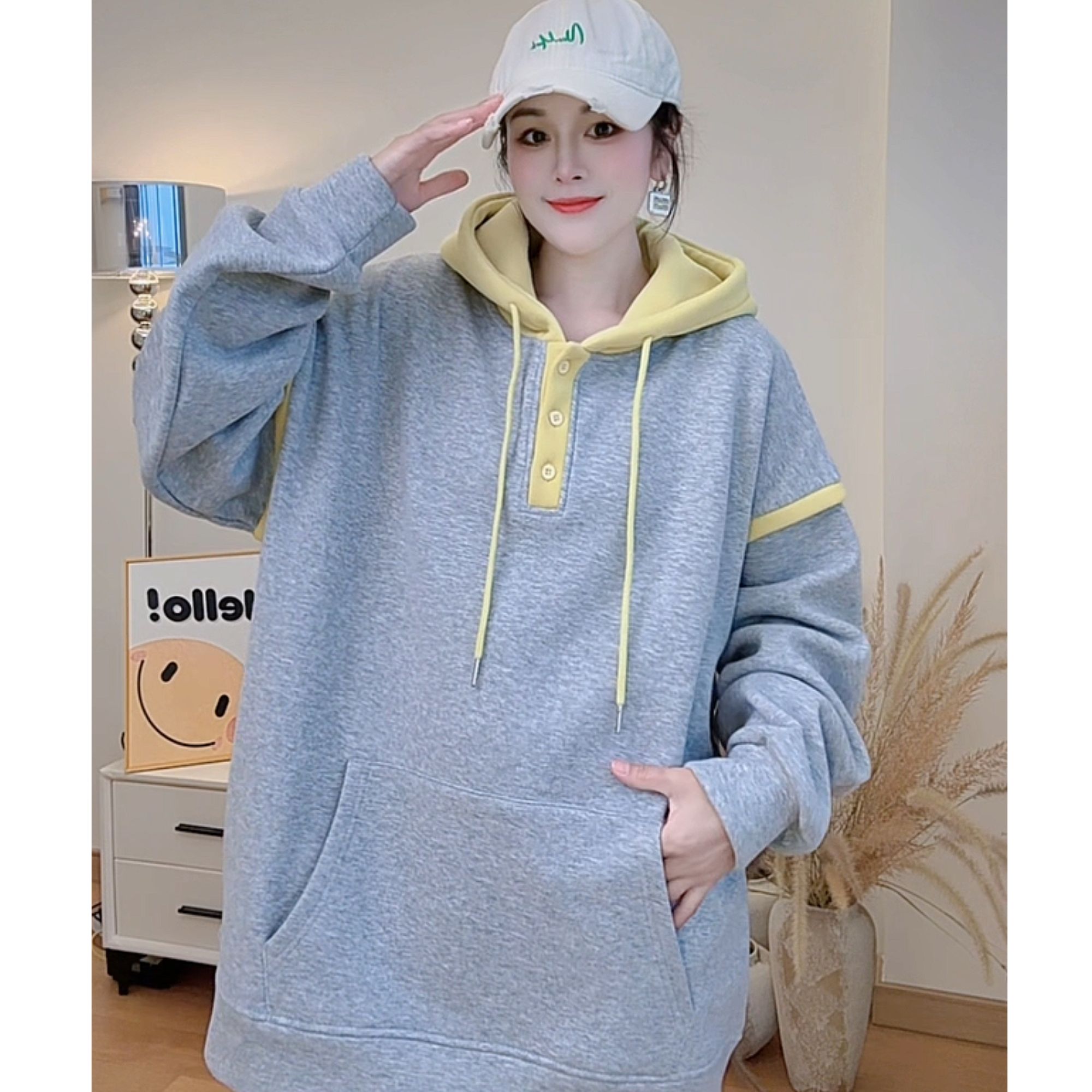 加绒加厚中长款卫衣女2025秋冬新款爆款连帽扣子撞色宽松百搭上衣