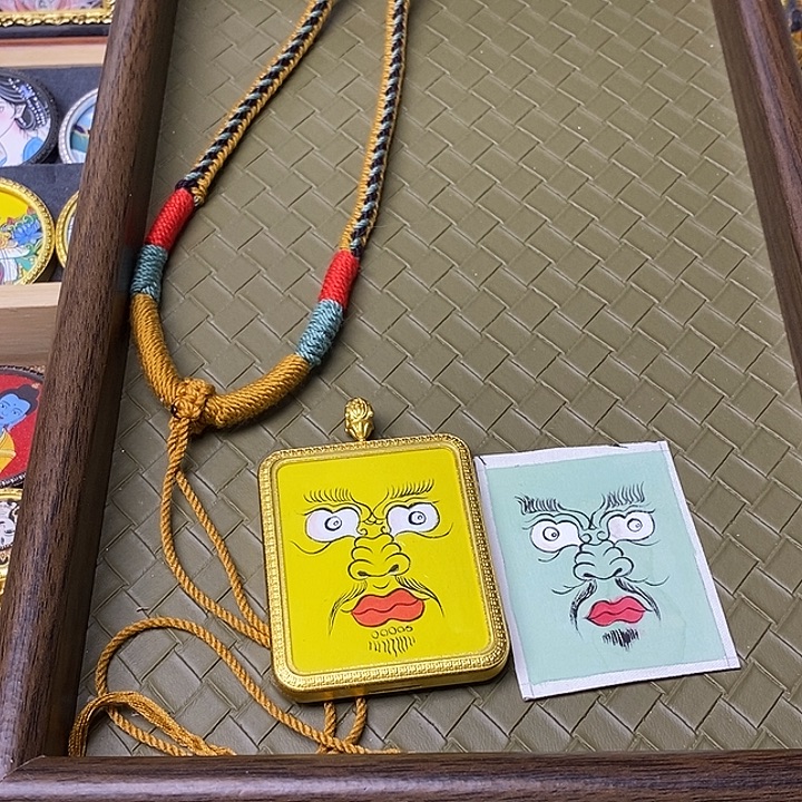 铜铁合金类黄c➕绿c