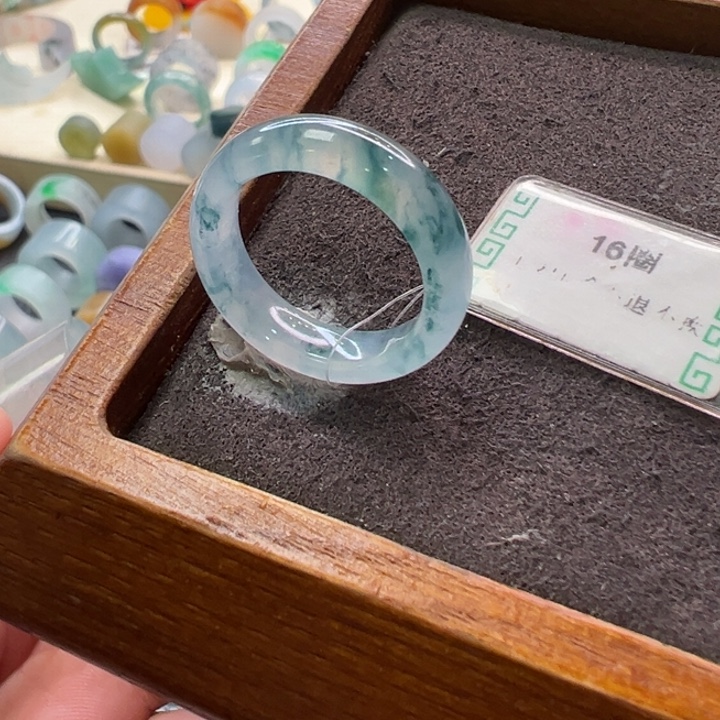 翡翠未镶嵌戒指翡翠戒指16