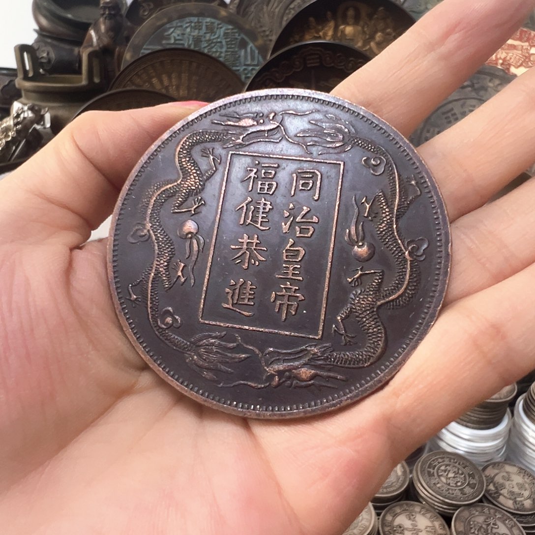 金属复古风格摆件
