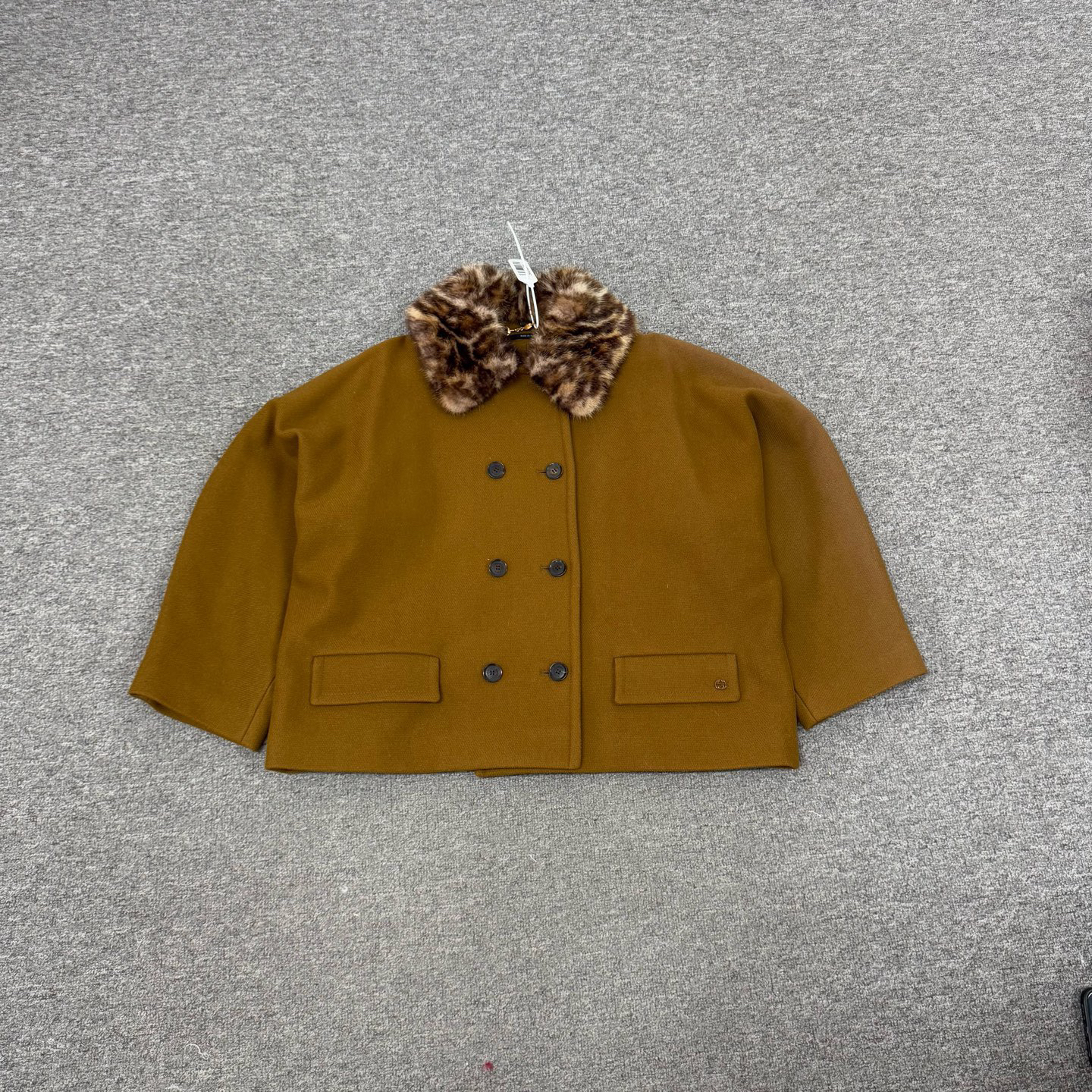 99新 AMIPARIS Gucci 羊毛 短大衣 水貂毛领