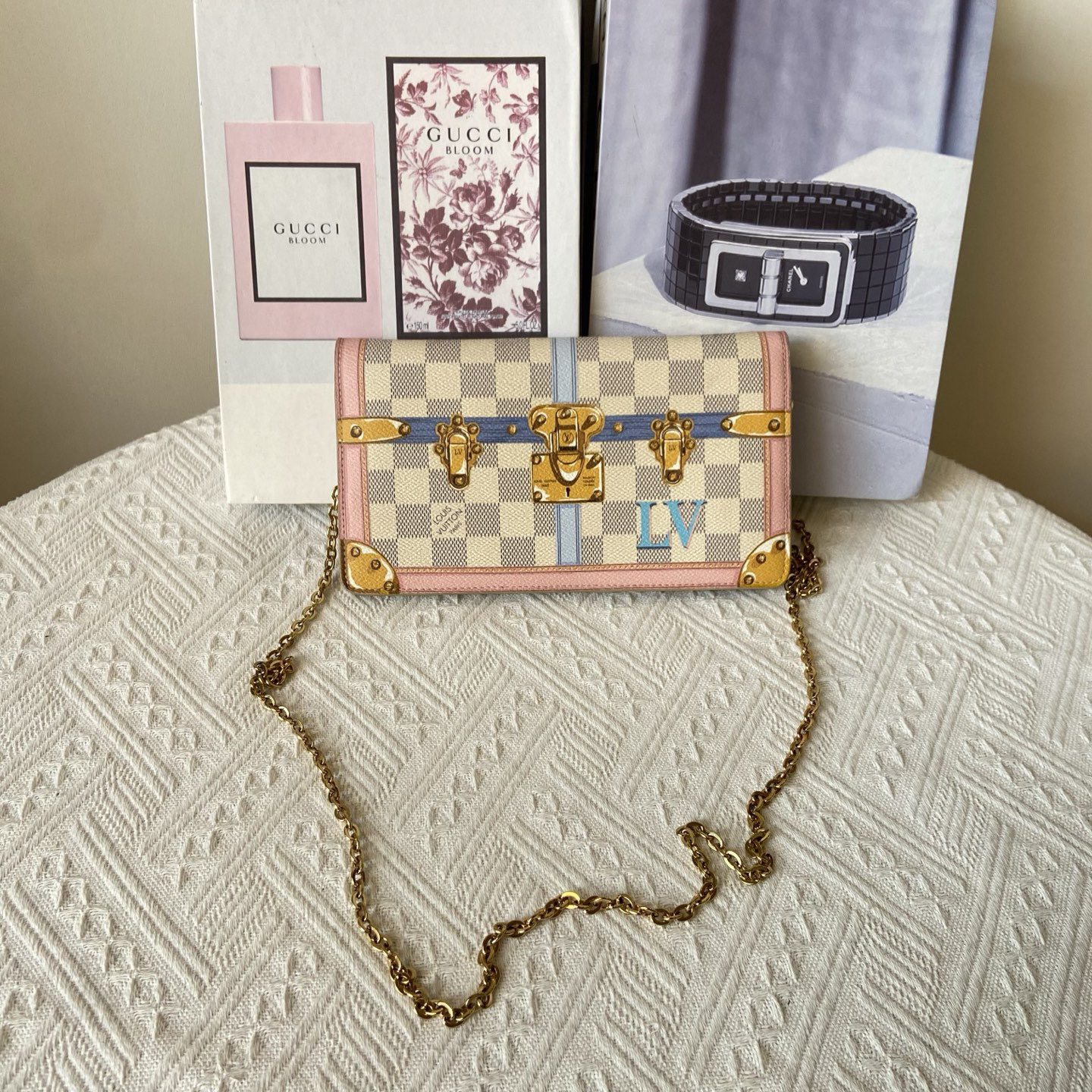 95新 LouisVuitton/路易威登 限量款白棋盘woc（尺寸22*12.5*2）