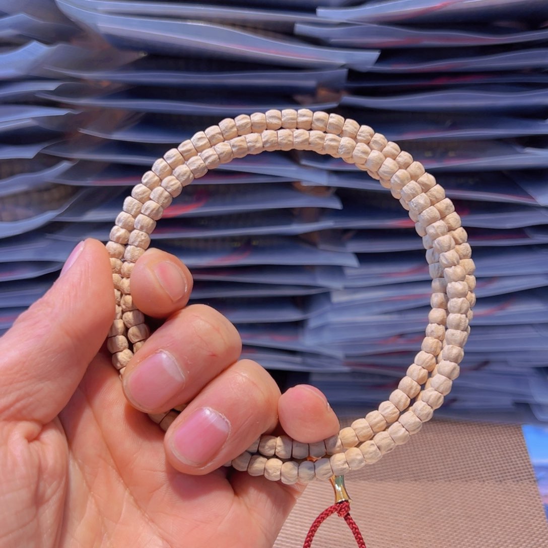 柏香籽/百香籽吊坠悦****y