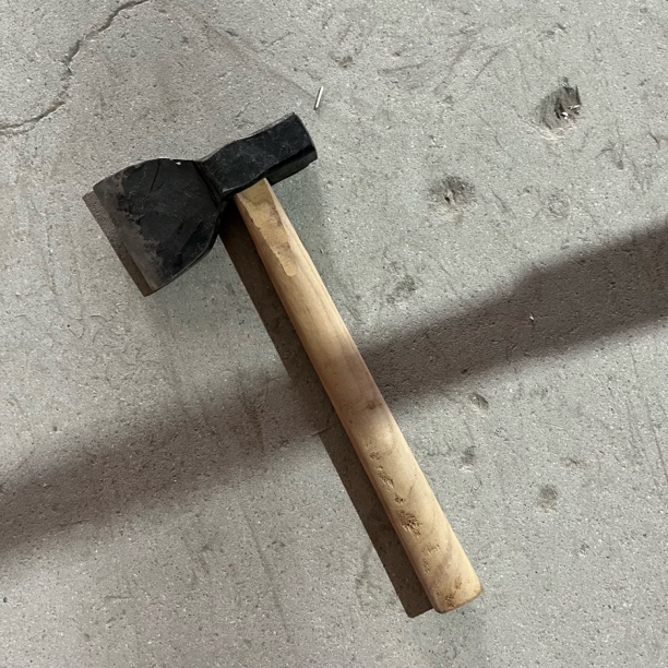 直播间宽体木柄斧 有瑕疵不影响使用