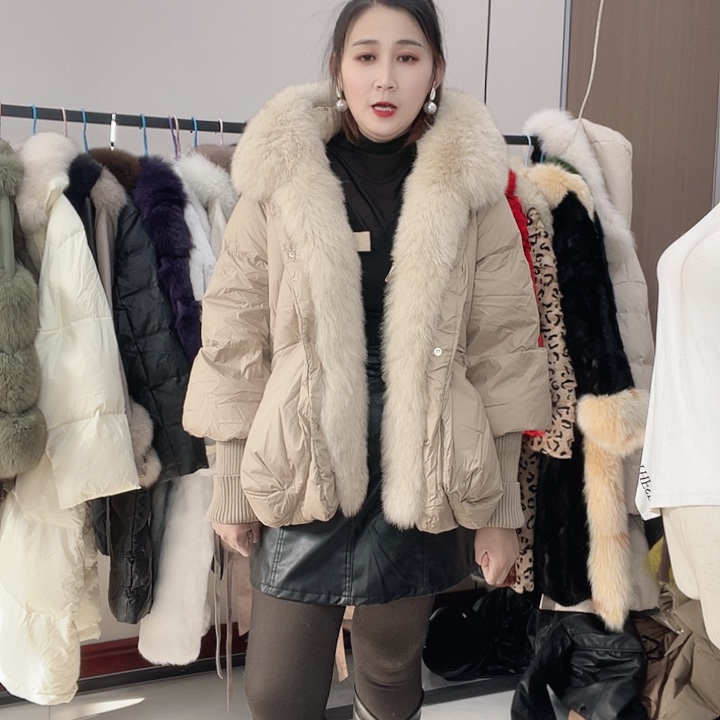 浩歌服饰百搭外套