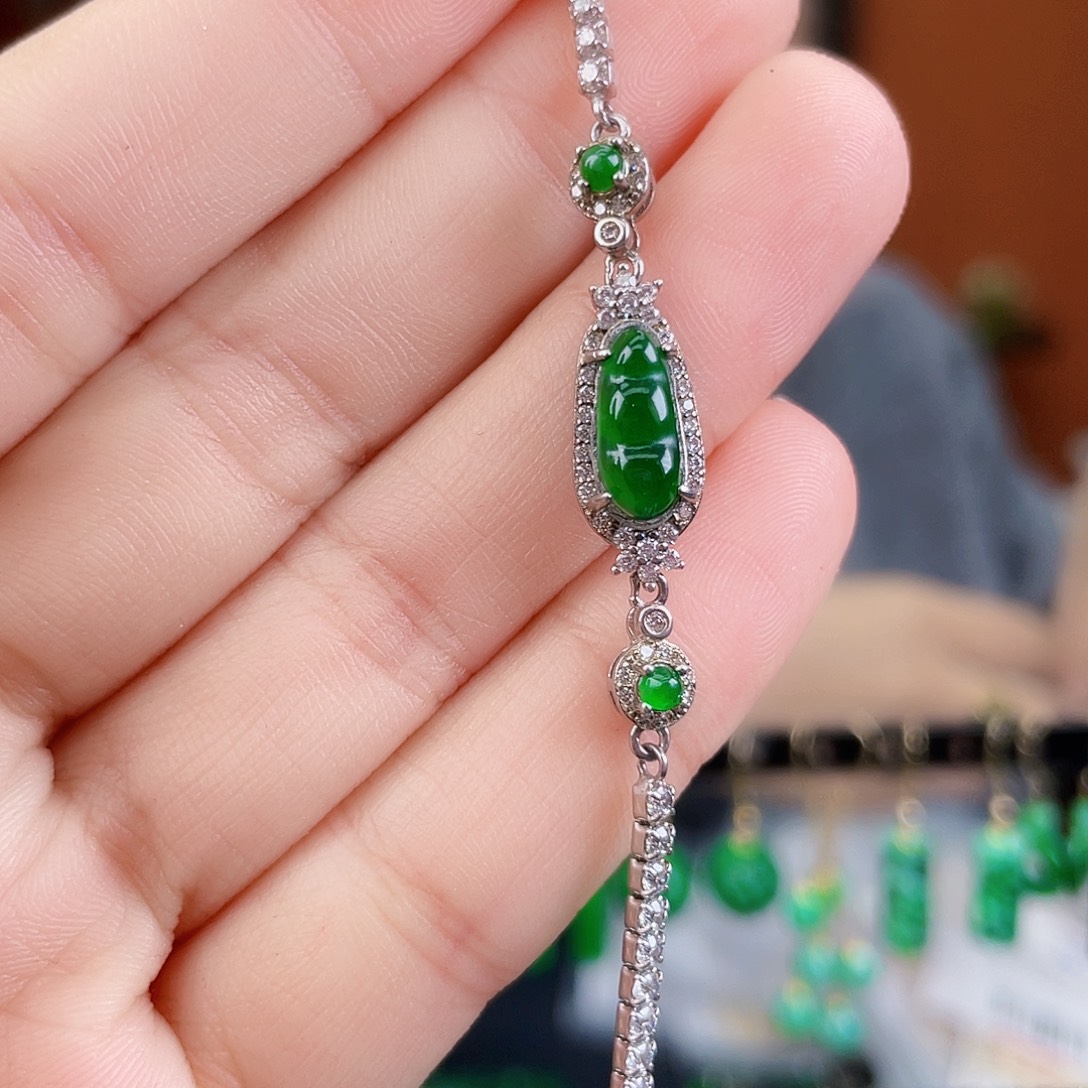 翡翠银S925镶嵌耳饰