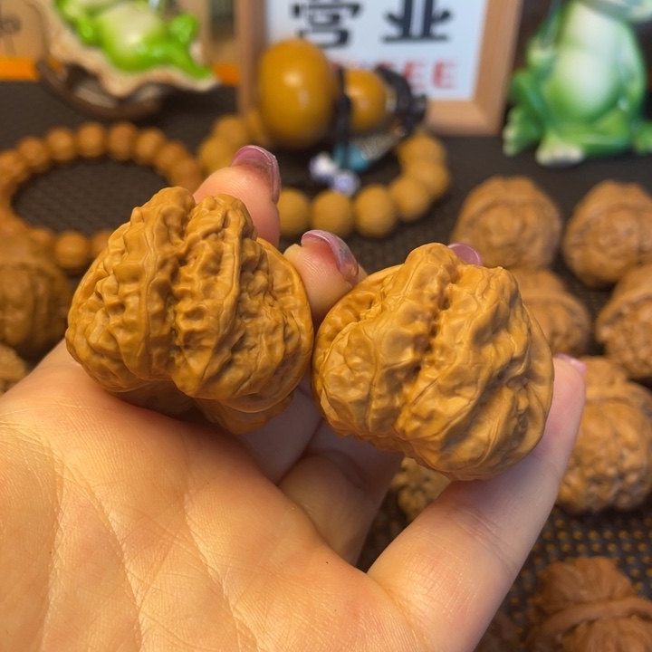 核桃手串/手链老**酱蛤蟆37