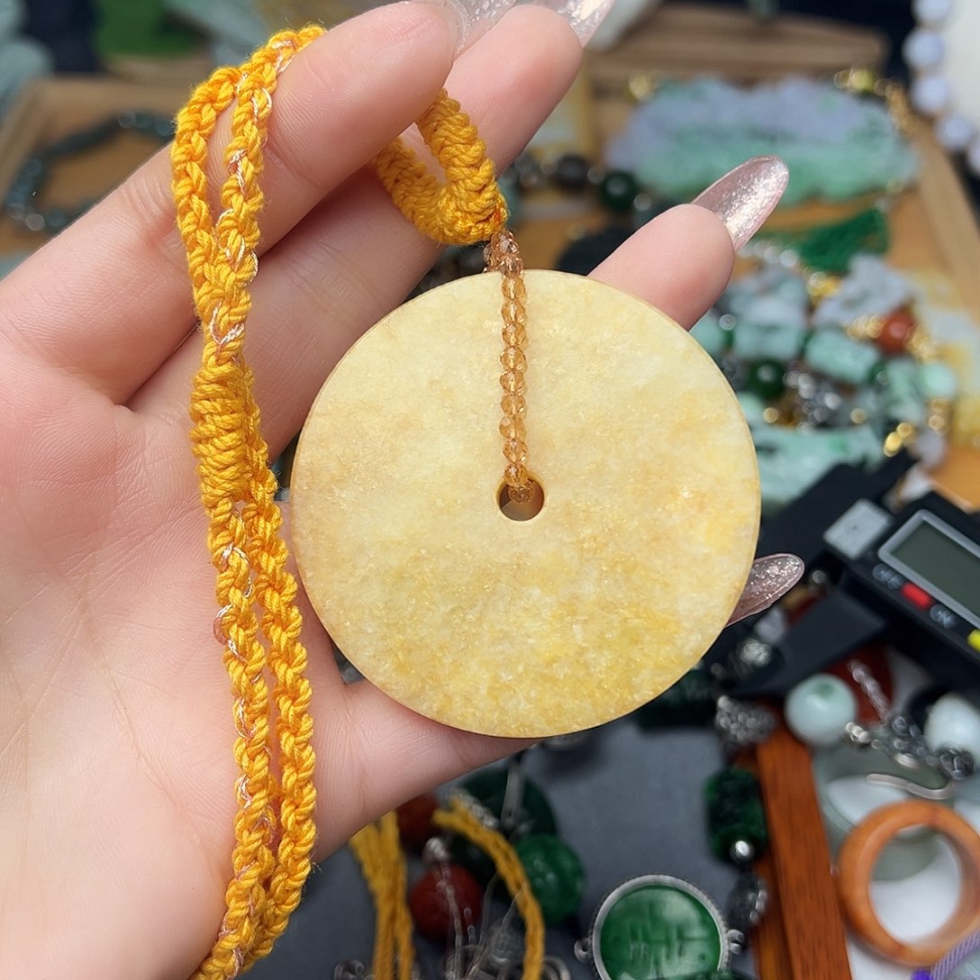 翡翠吊坠(赠链)未镶嵌吊坠7 