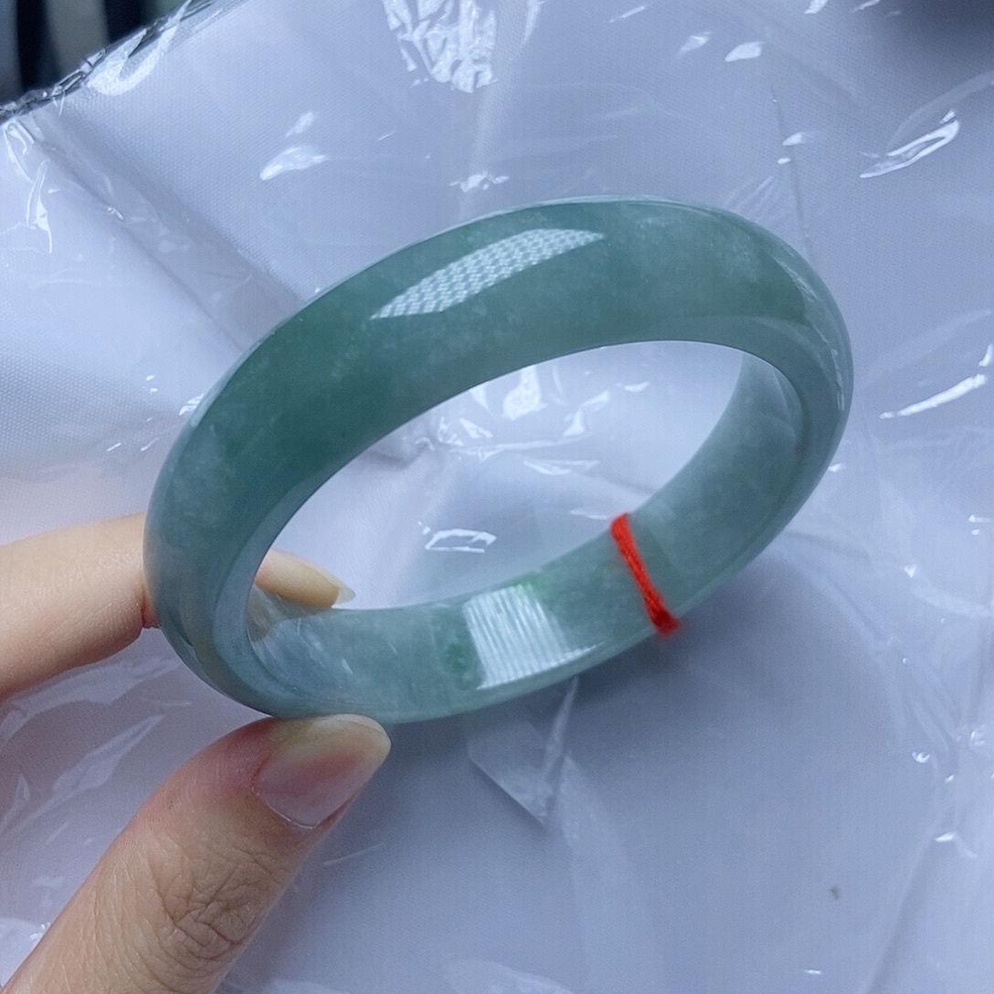 翡翠未镶嵌手镯59.4圈5