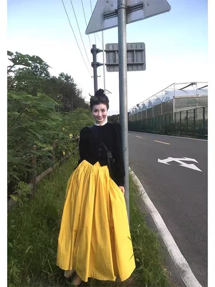 高级感假两件黑色针织开衫卫衣女高腰黄色半身裙两件套