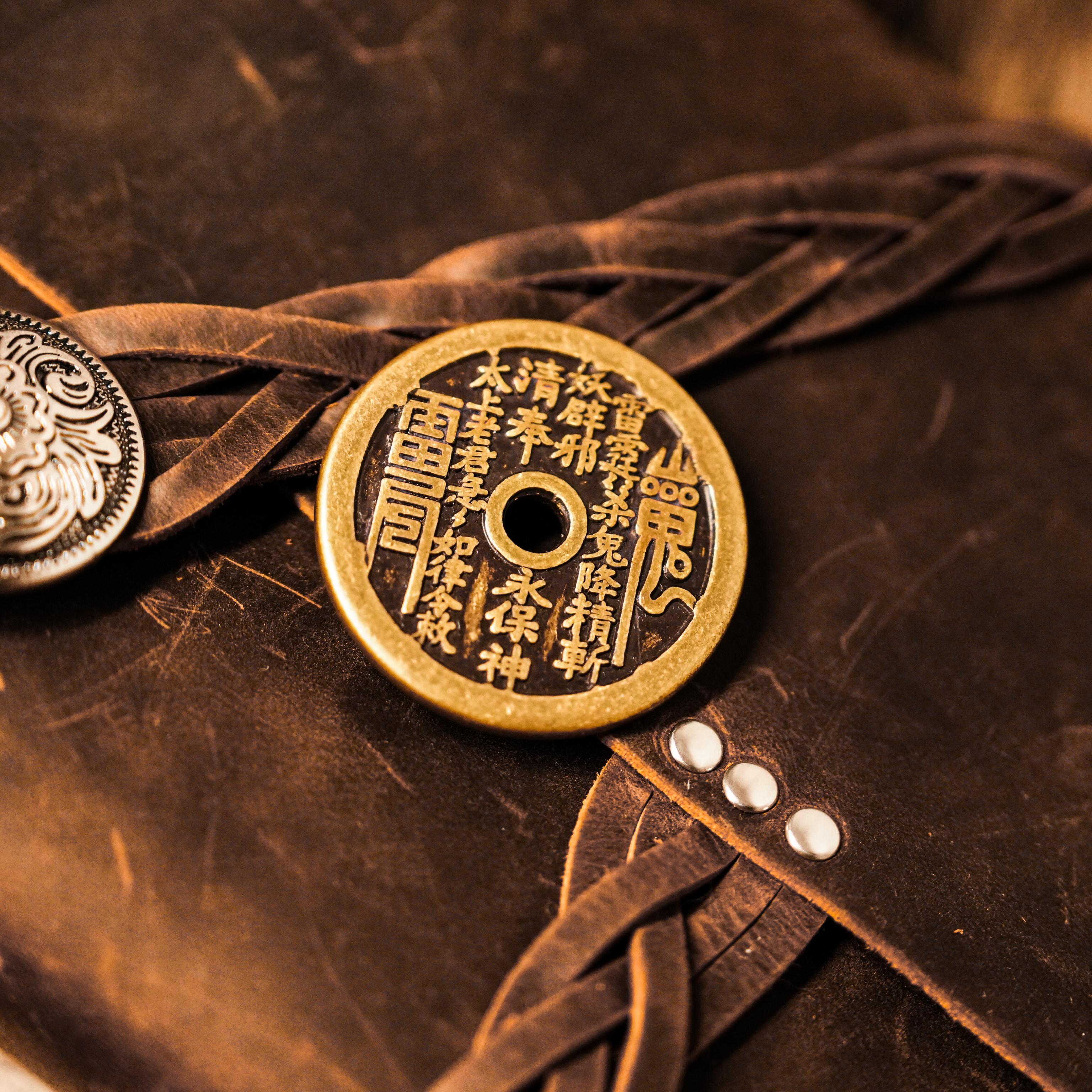 山鬼花钱挂件创意钥匙扣纯铜男女随身饰品可挂钥匙可车载吊坠挂链