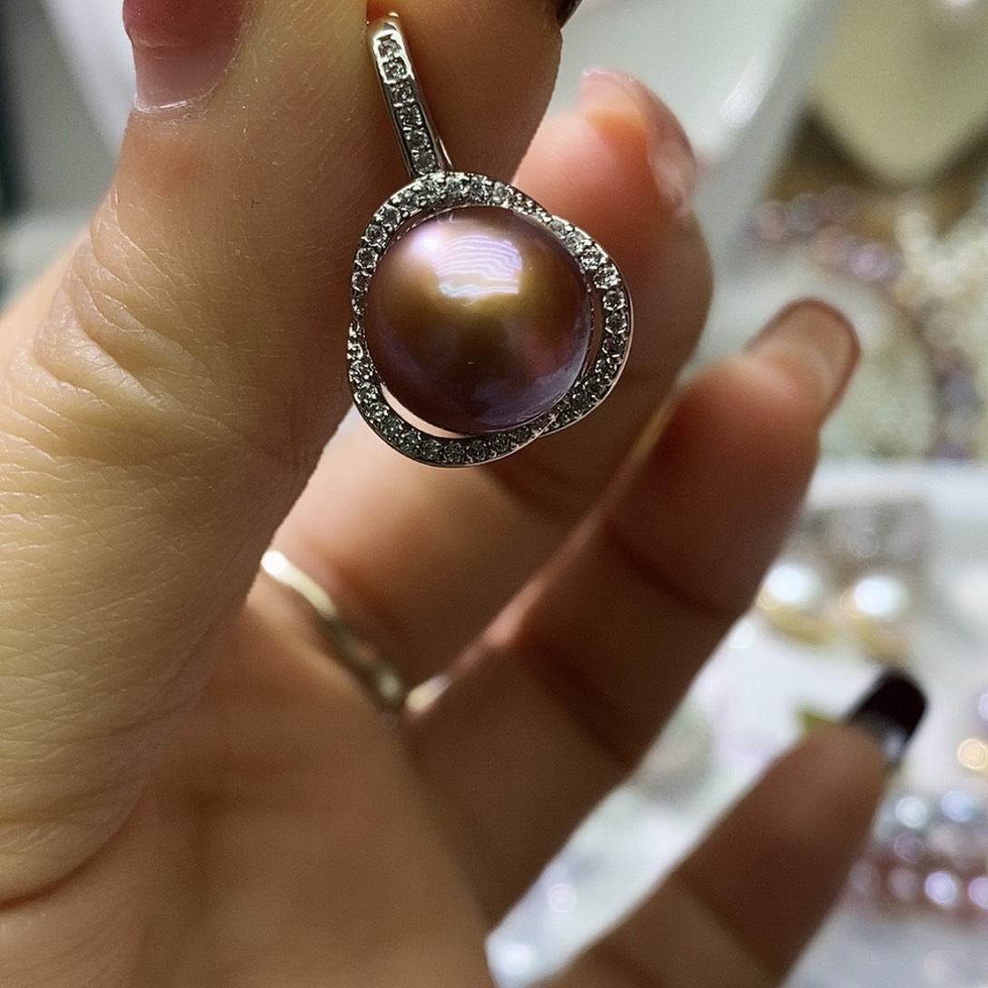 淡水珍珠吊坠未镶嵌