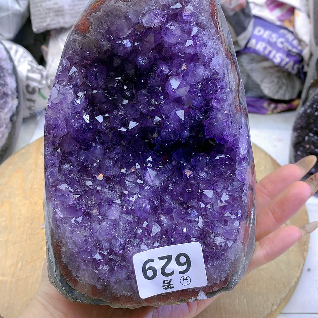 紫晶大型摆件（非配饰）未镶嵌