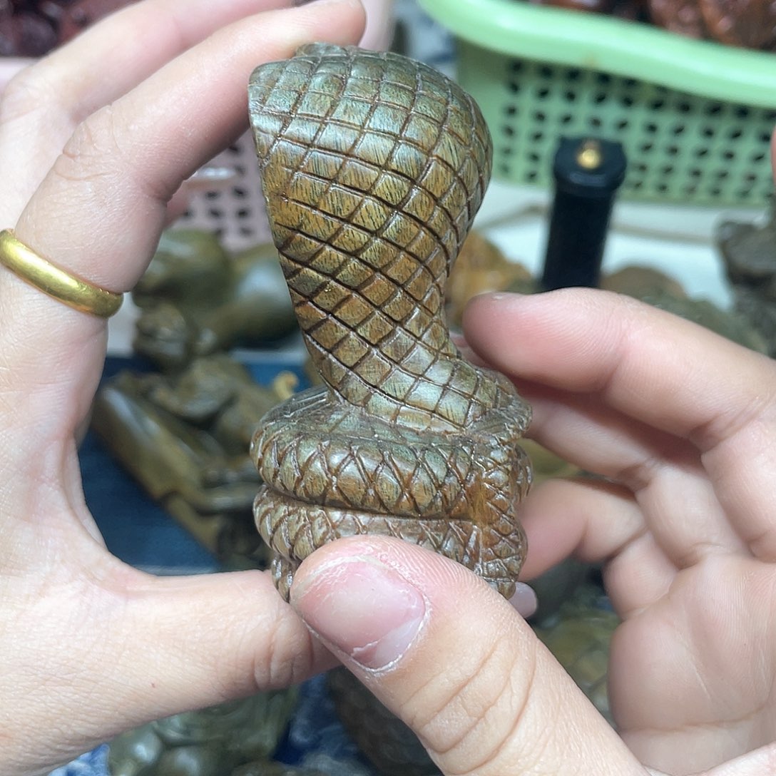 维腊木（绿檀）无事牌