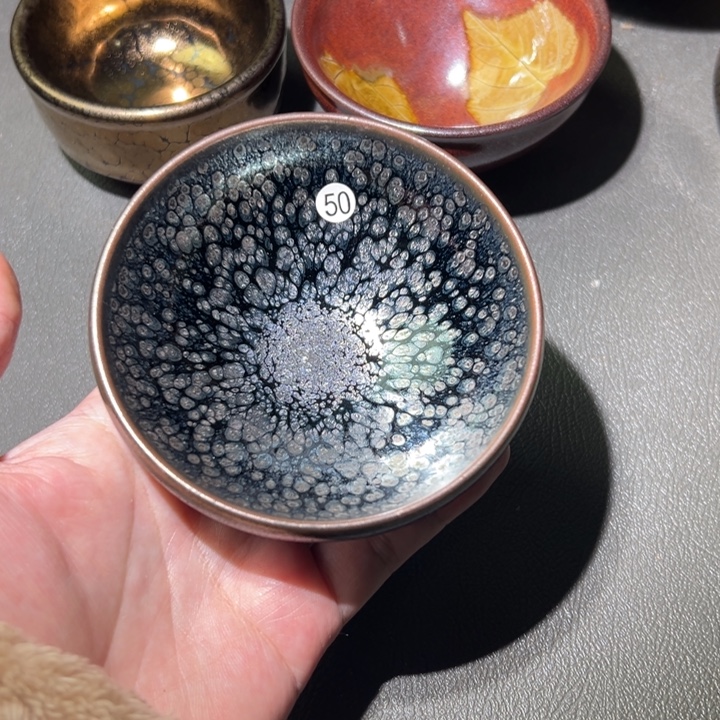 羽***华茶盏这个时候才开始准备