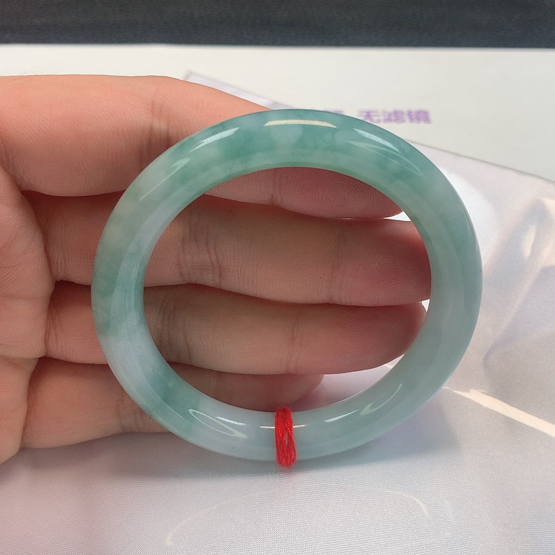 翡翠手镯（圆镯）未镶嵌278号