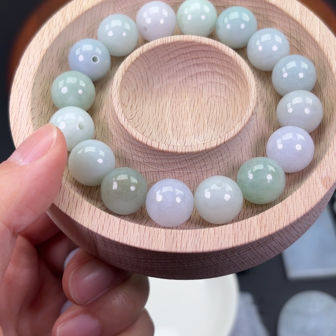 翡翠吊坠(不含链)未镶嵌Y***欢
