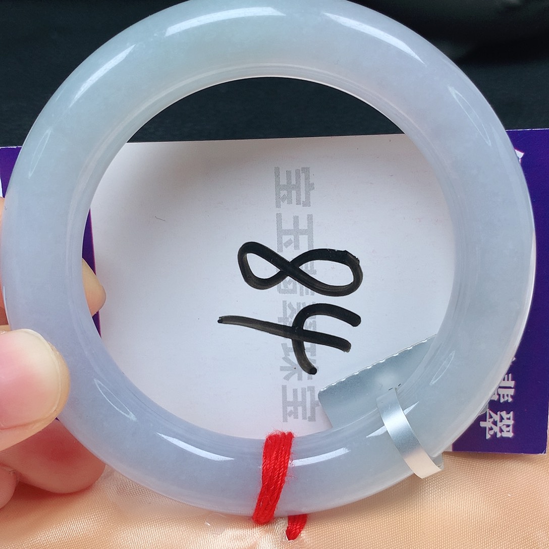 翡翠手镯未镶嵌57圈口