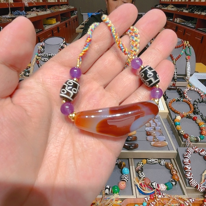 未镶嵌玛瑙/玉髓珠宝奇石