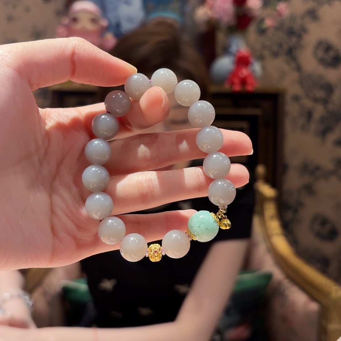 和田玉手链未镶嵌