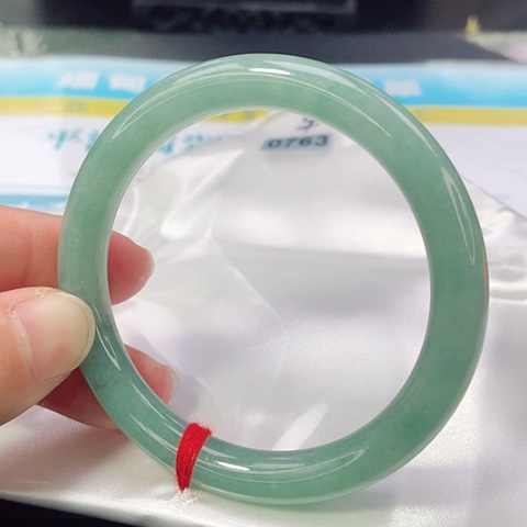 翡翠手镯未镶嵌0763号