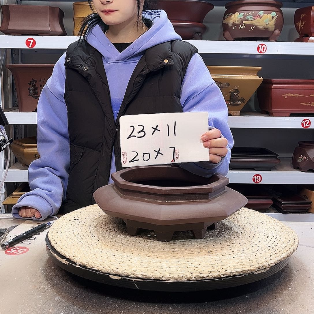 刘***江花盆紫砂紫砂花盆