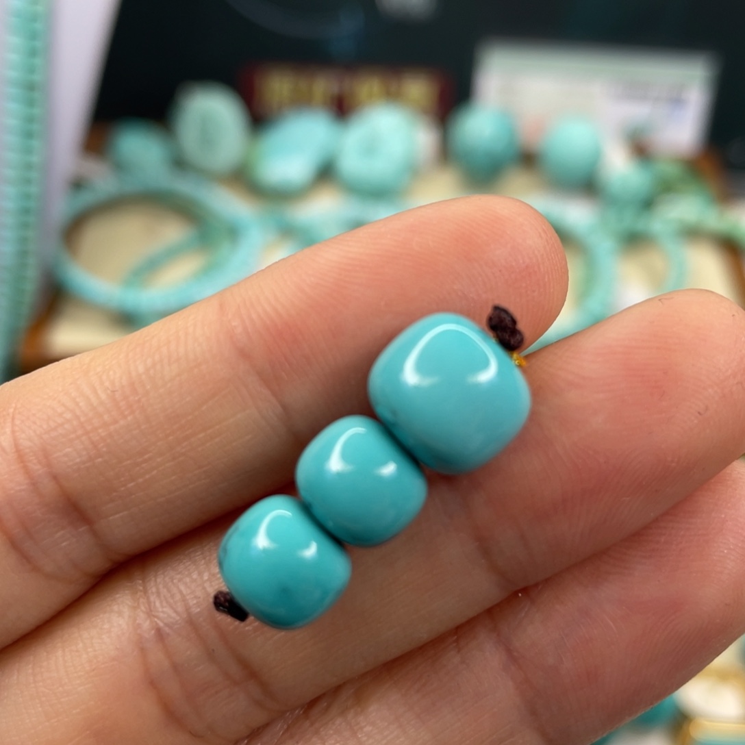 绿松石未镶嵌挂件