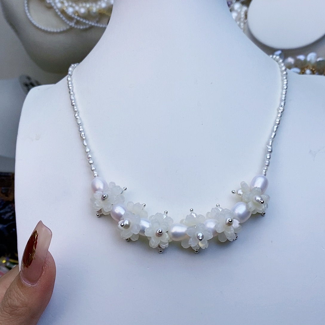 淡水珍珠颈饰未镶嵌