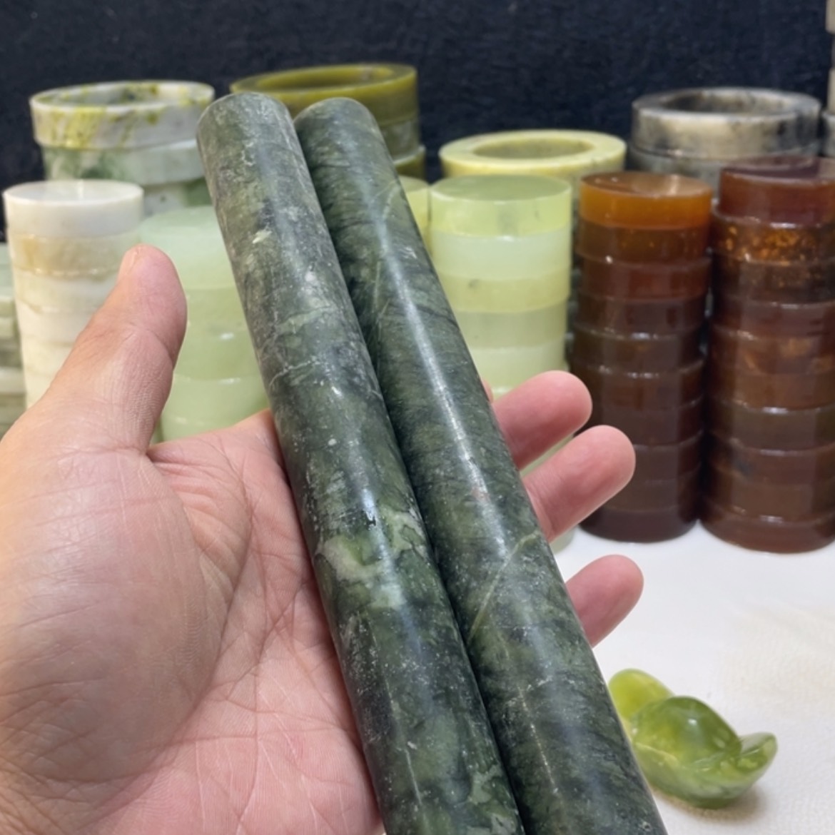 【闪购商品】蛇纹石玉珠宝半成品未镶嵌