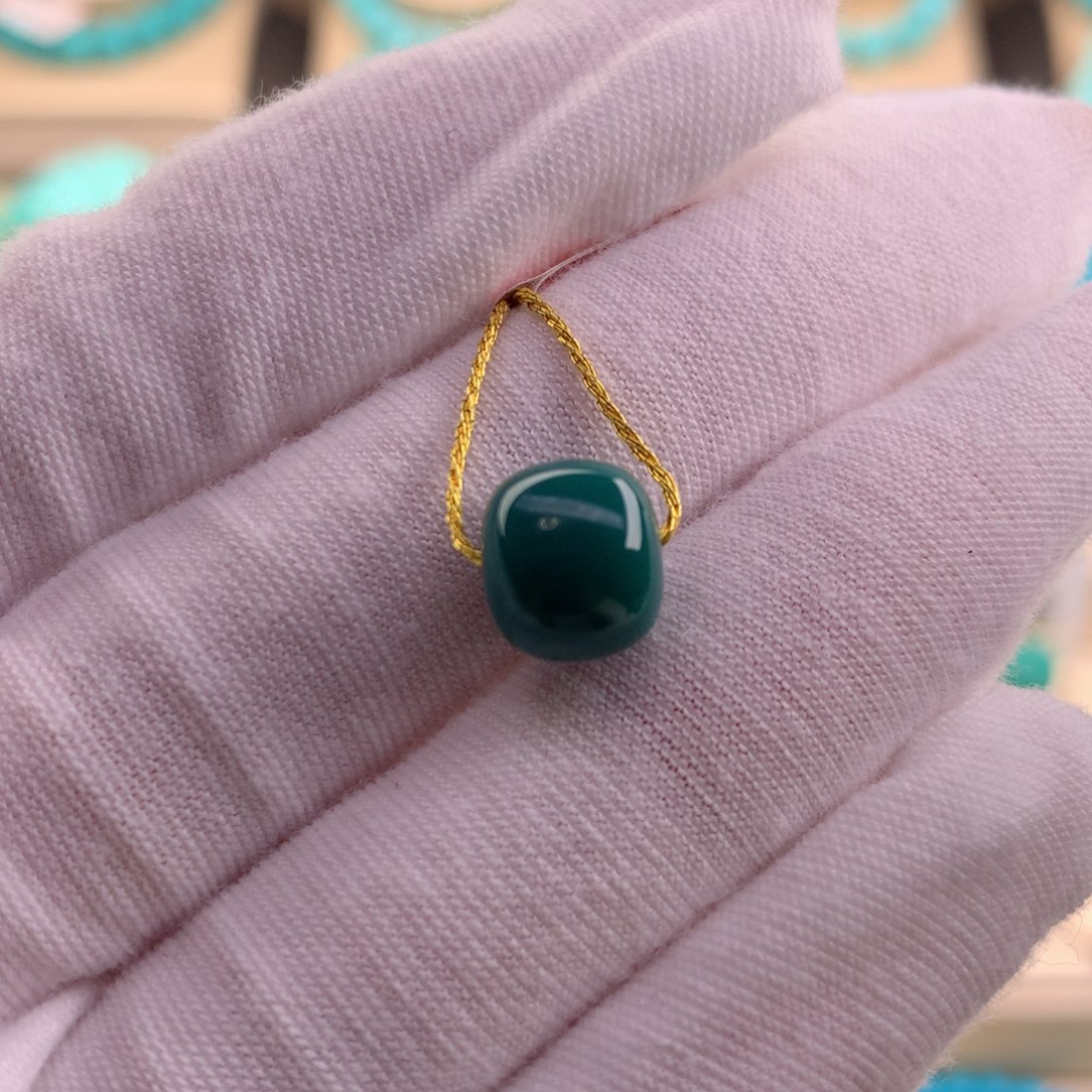 绿松石珠宝奇石未镶嵌9.4×8.3