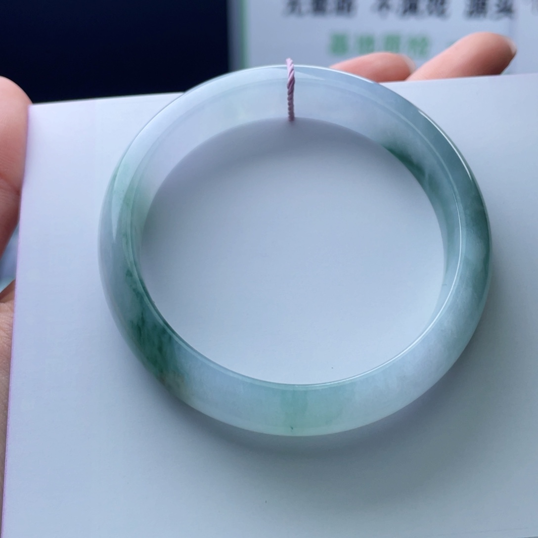 翡翠未镶嵌手镯56