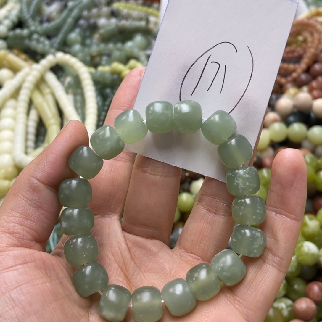 蛇纹石玉手链未镶嵌