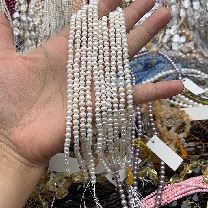 玛瑙/玉髓未镶嵌珠宝半成品一条4mm左右珍珠