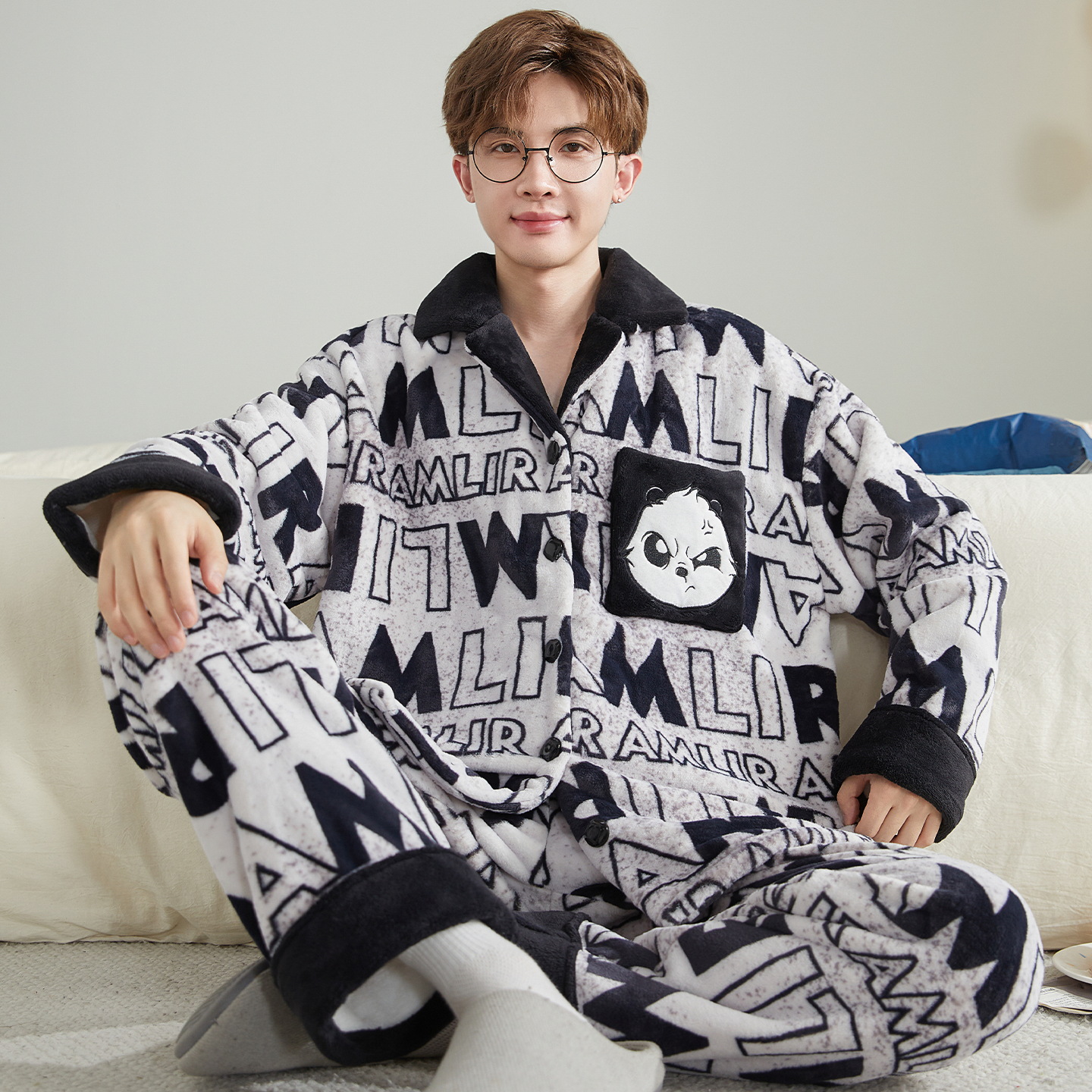 男士睡衣冬季加绒加厚珊瑚绒卡通青少年大码法兰绒冬款家居服套装