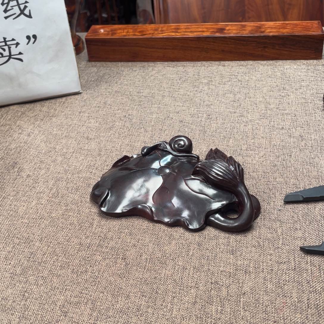 檀香紫檀（小叶紫檀）荷叶