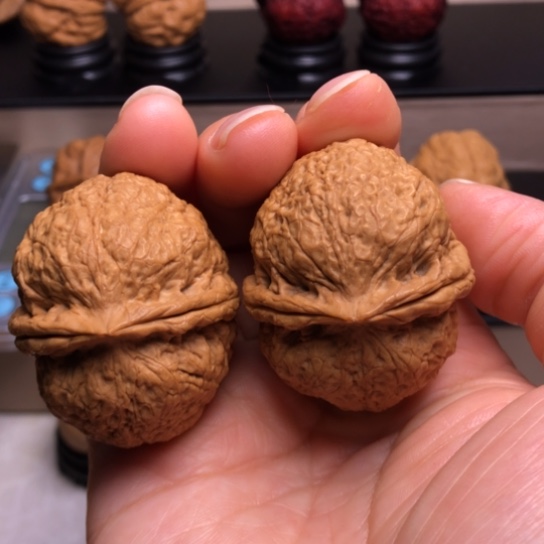 文玩核桃把件粗筋蚂蚁塔15