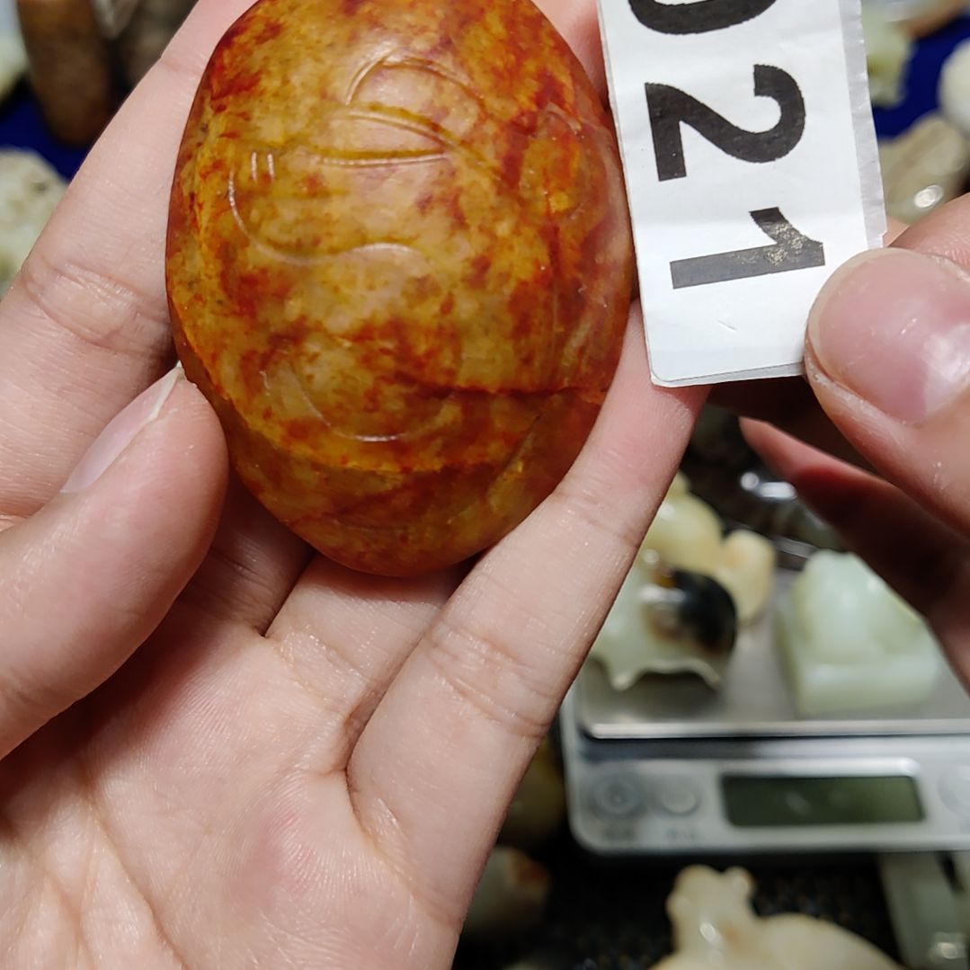 和田玉未镶嵌车挂