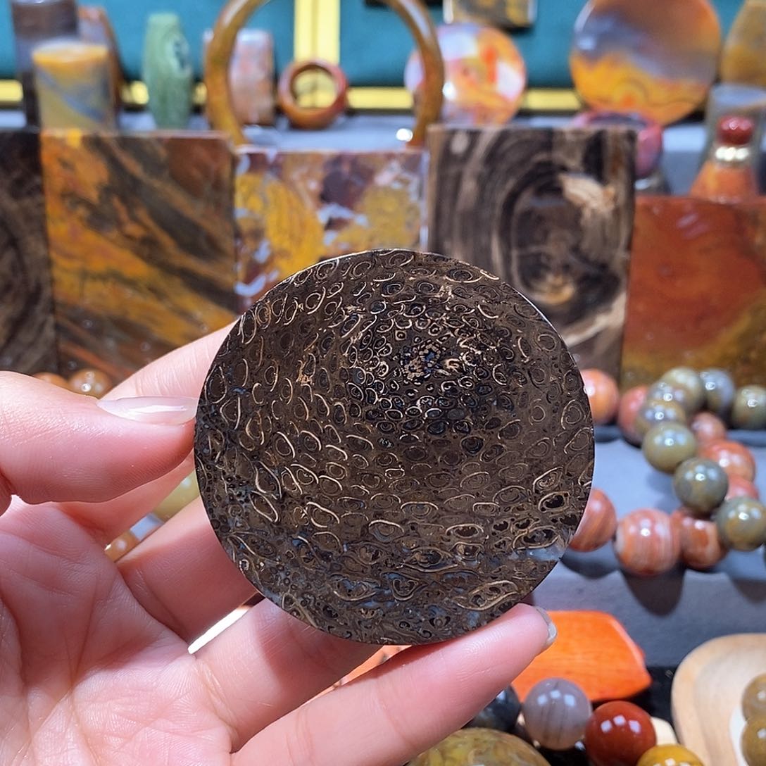 硅化玉天然北票硅化玉牌子未镶嵌众*联天然北票硅化玉牌子