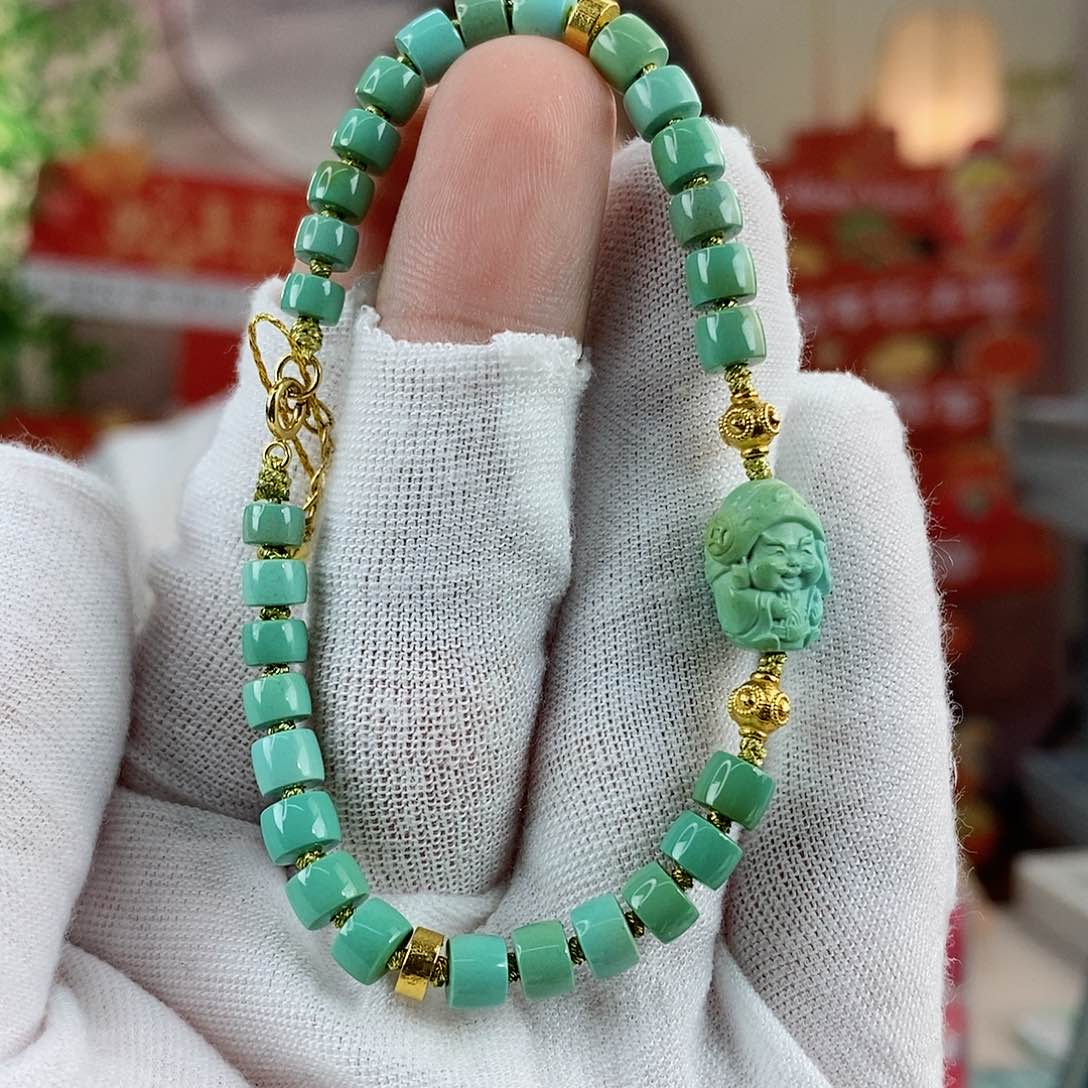 绿松石珠宝奇石18K金镶嵌