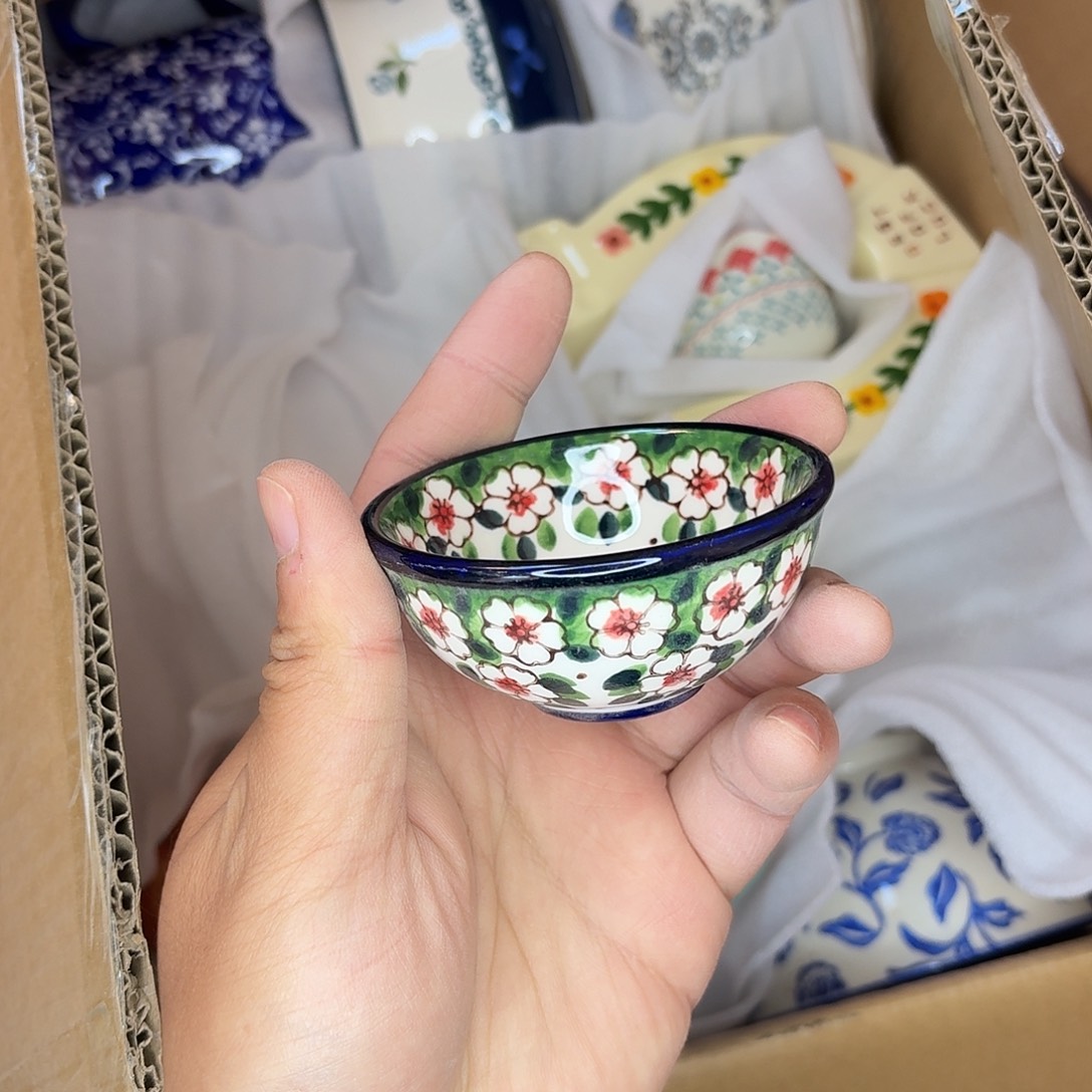 ****喱陶瓷制品、默认微瑕介意慎拍、两天内拼单满20包邮发货！