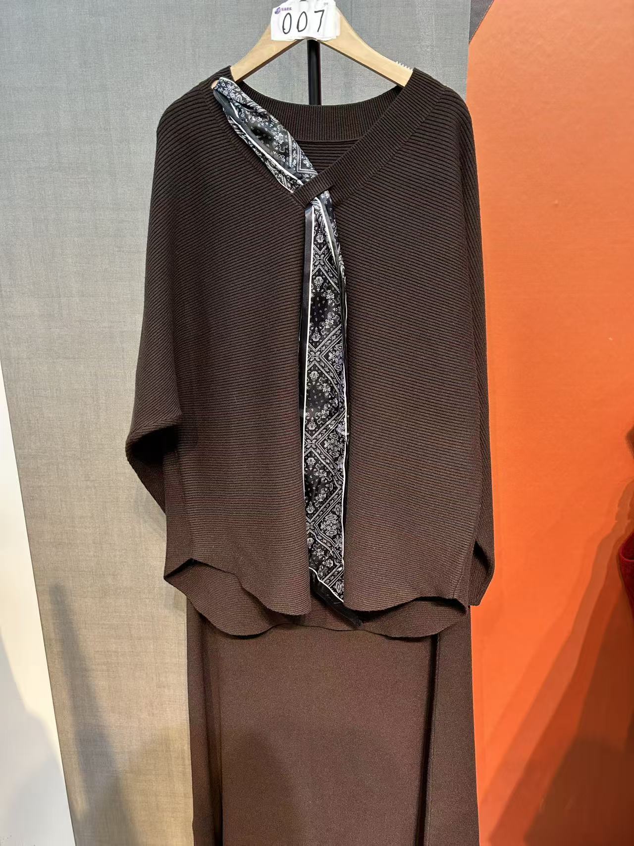 （007）湾湾奢品贵妇既视感显廋舒适时尚百搭连衣裙秋冬款