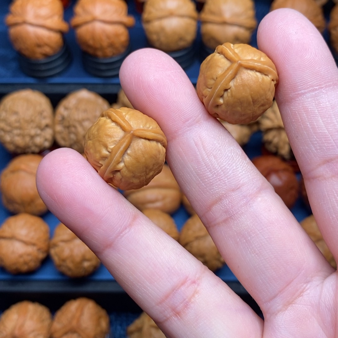 文玩核桃把件X**9手捻