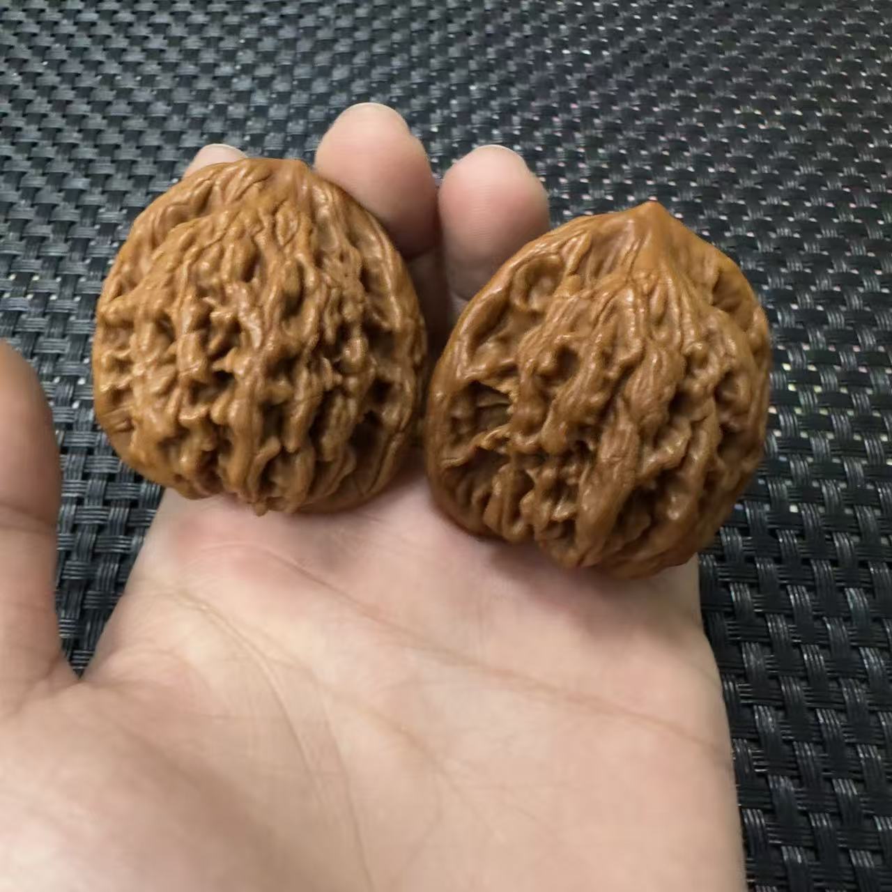 打底虎头核桃 ——355