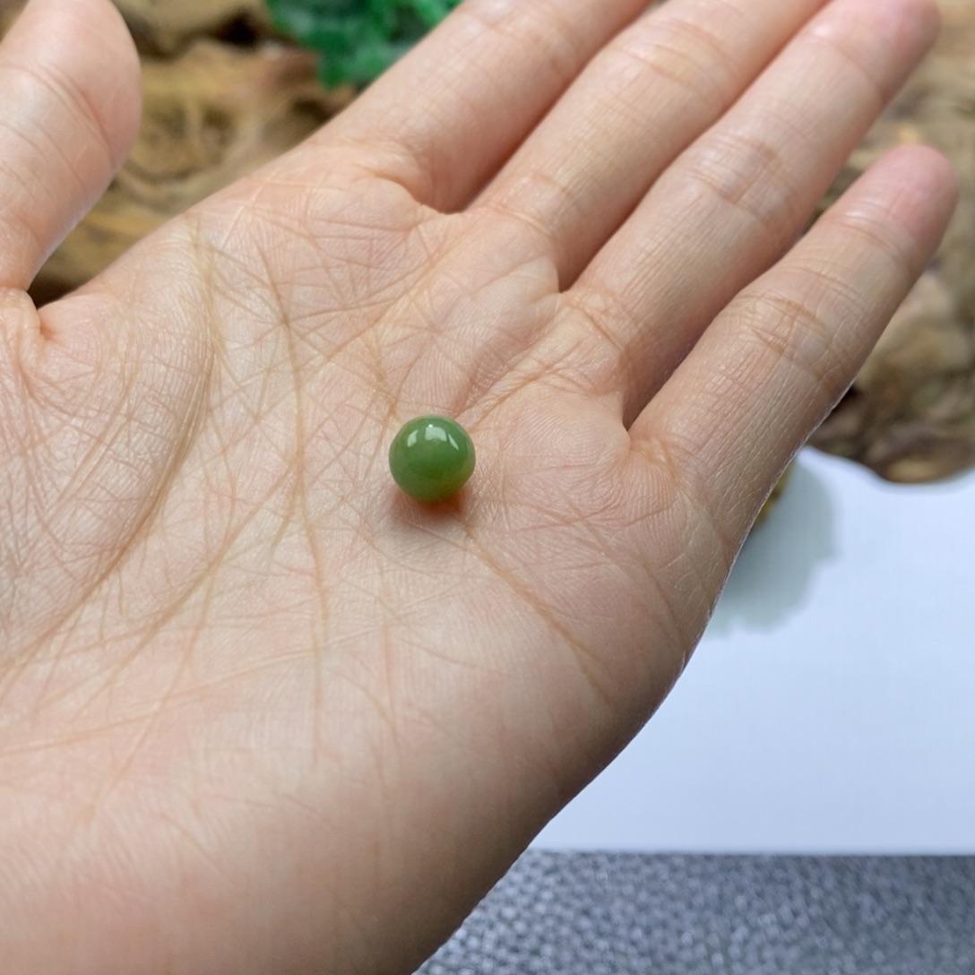 定制翡翠未镶嵌?****?龙骨