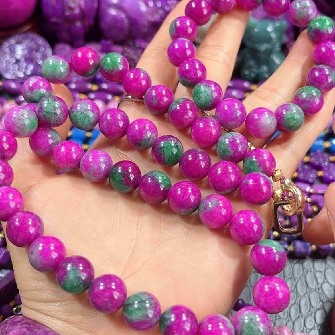 【闪购商品】玻璃颈饰舒具石老油料52