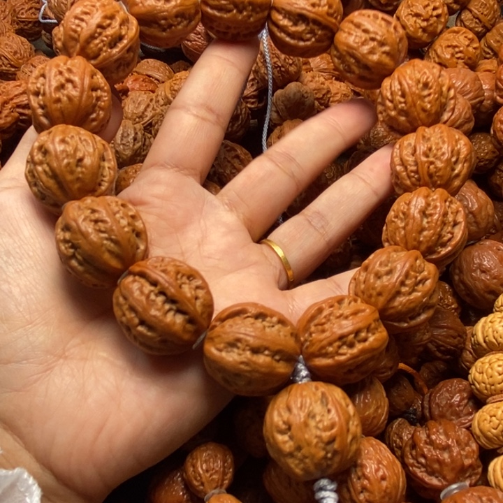 文玩核桃吊坠粗筋八棱