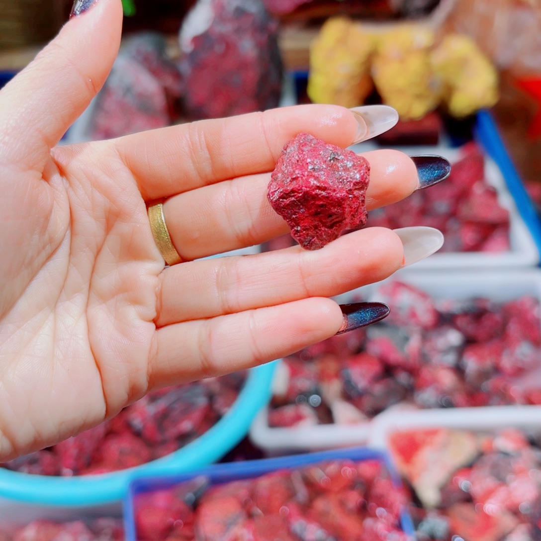 凡***8天然辰砂天然朱砂